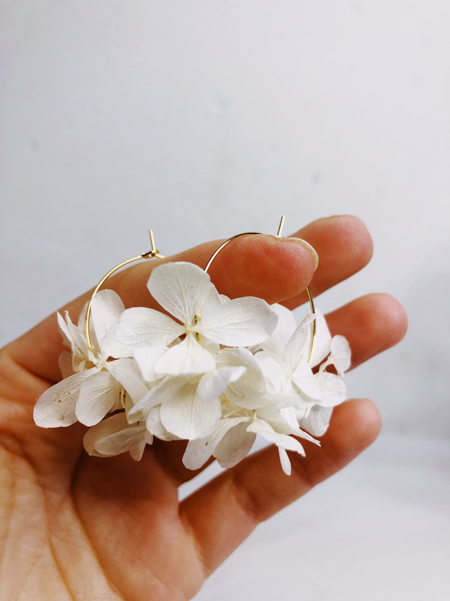 Ohrringe/Kreolen aus echten getrockneten Blumen