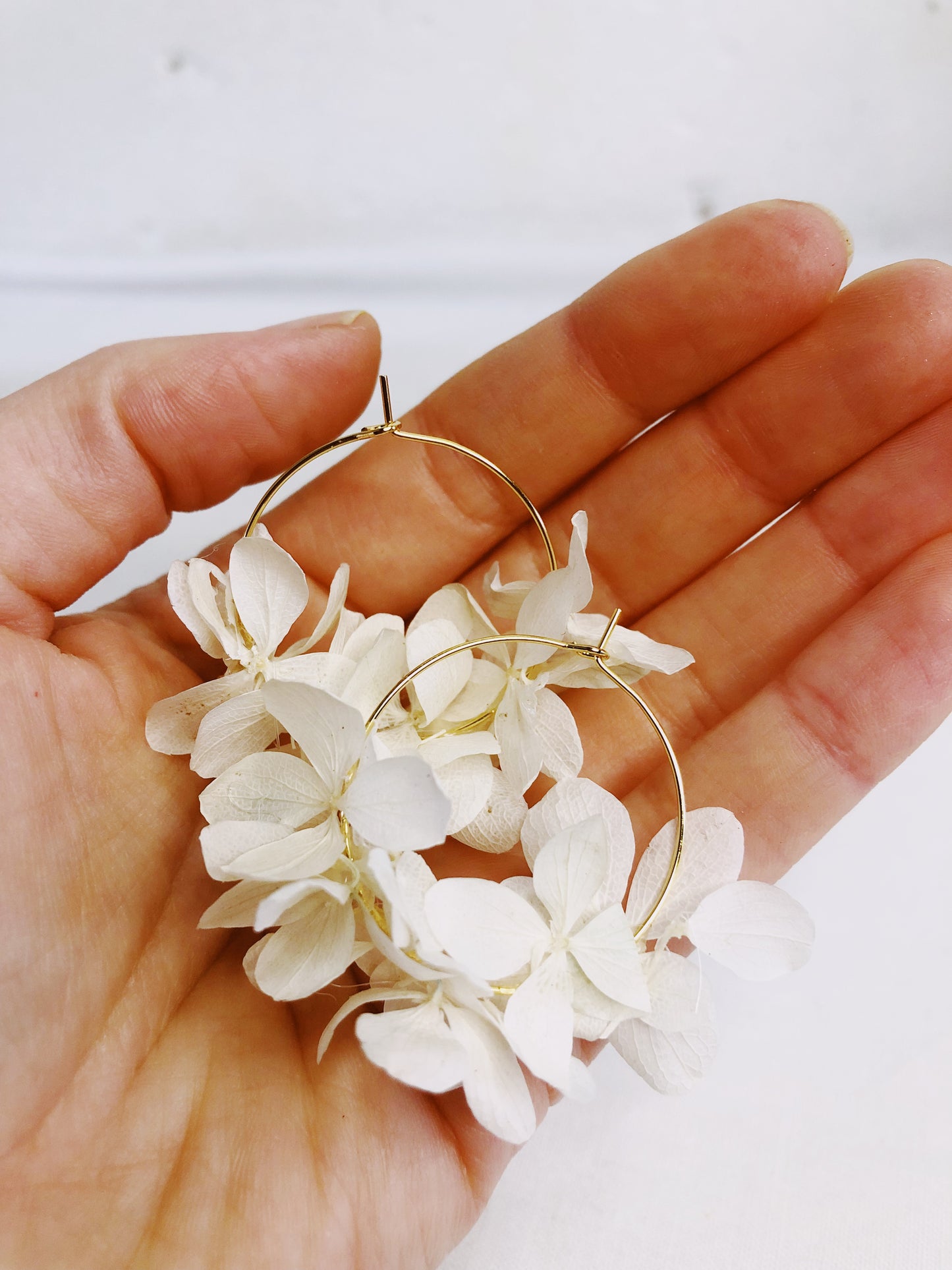 Ohrringe/Kreolen aus echten getrockneten Blumen